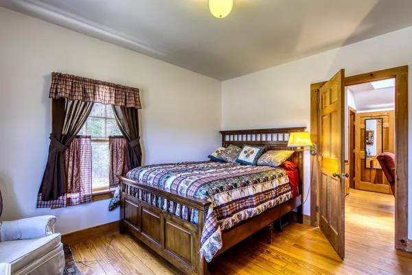 $425,000 | 85 Cir Farm Lane, Blue Hill, ME 04614