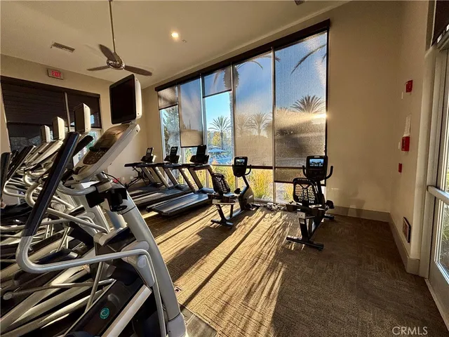 $1,395,000 | 5550 Strand, Unit 101, Hawthorne, CA 90250