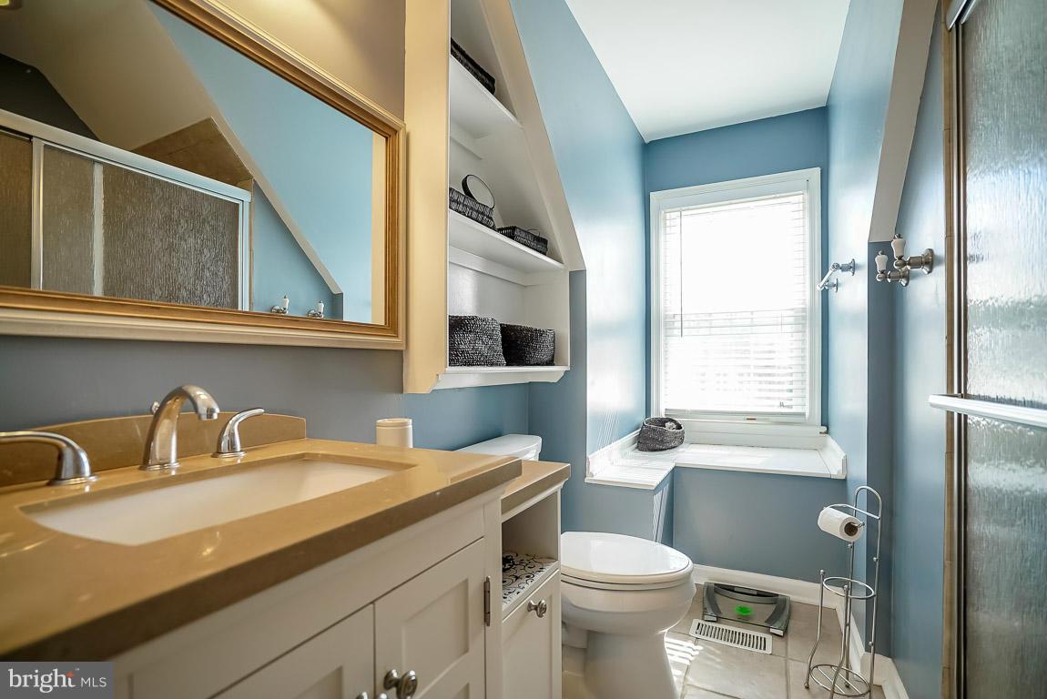 9330 Mellenbrook Road Columbia, MD 21045 - Photo 12 of 30 Bath (Master)