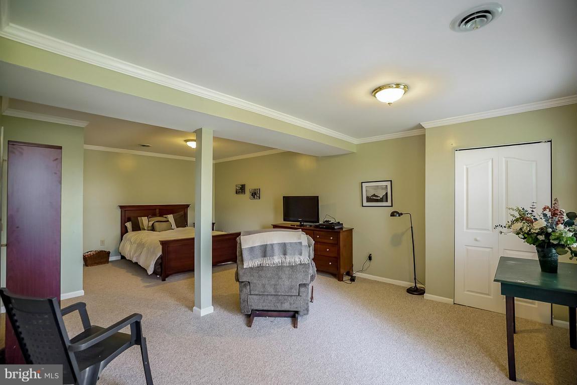 9330 Mellenbrook Road Columbia, MD 21045 - Photo 16 of 30 Bedroom