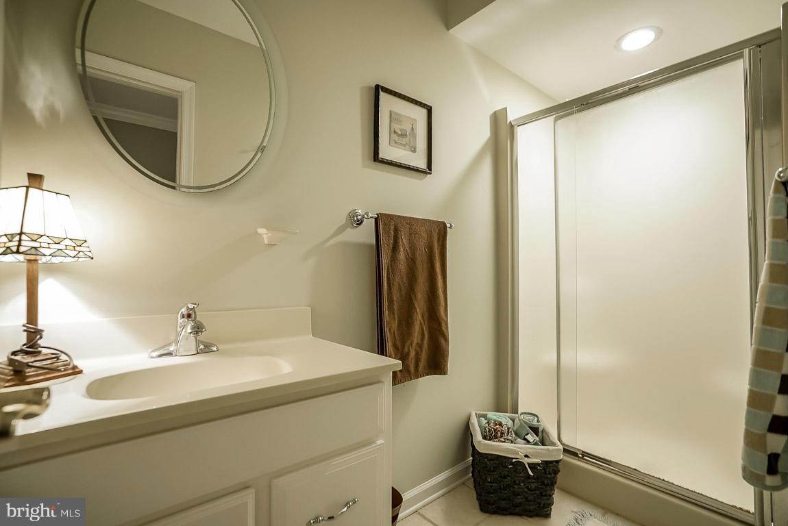 9330 Mellenbrook Road Columbia, MD 21045 - Photo 18 of 30 Bath