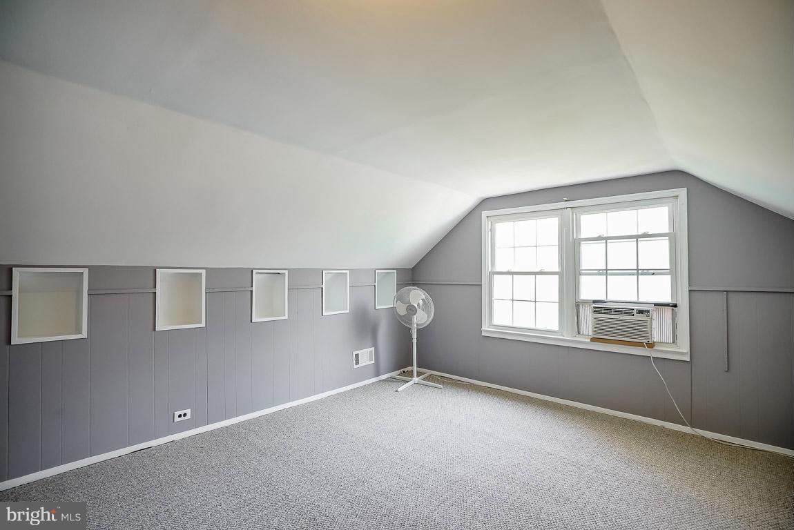 9330 Mellenbrook Road Columbia, MD 21045 - Photo 21 of 30 Bedroom
