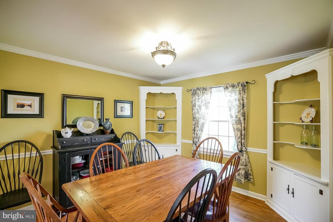 9330 Mellenbrook Road Columbia, MD 21045 - Photo 4 of 30 Dining Room