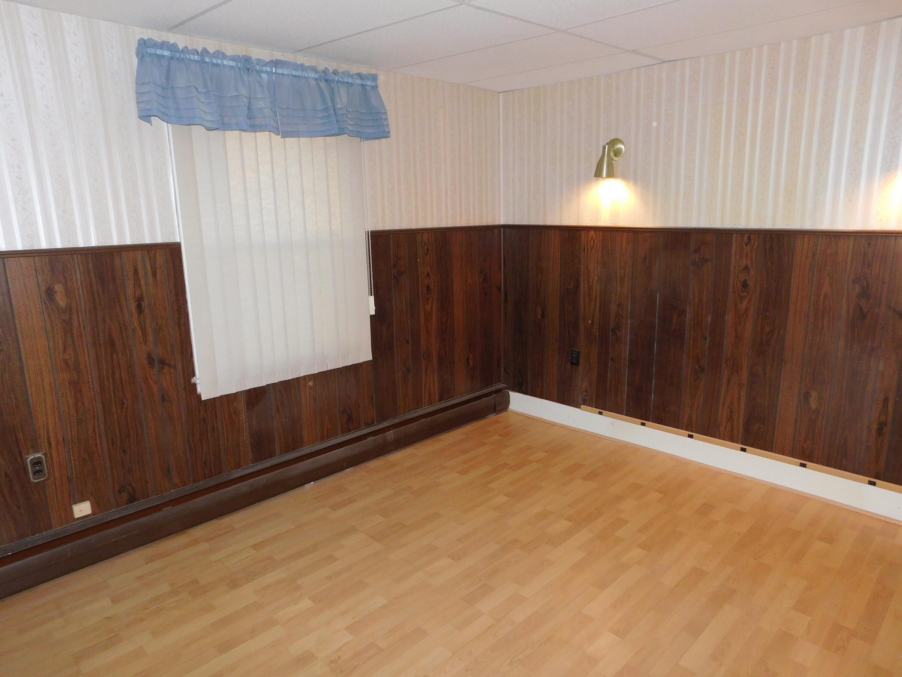 103 Bill Street Bangor, ME 04401 - Photo 25 of 42 DSCN9138