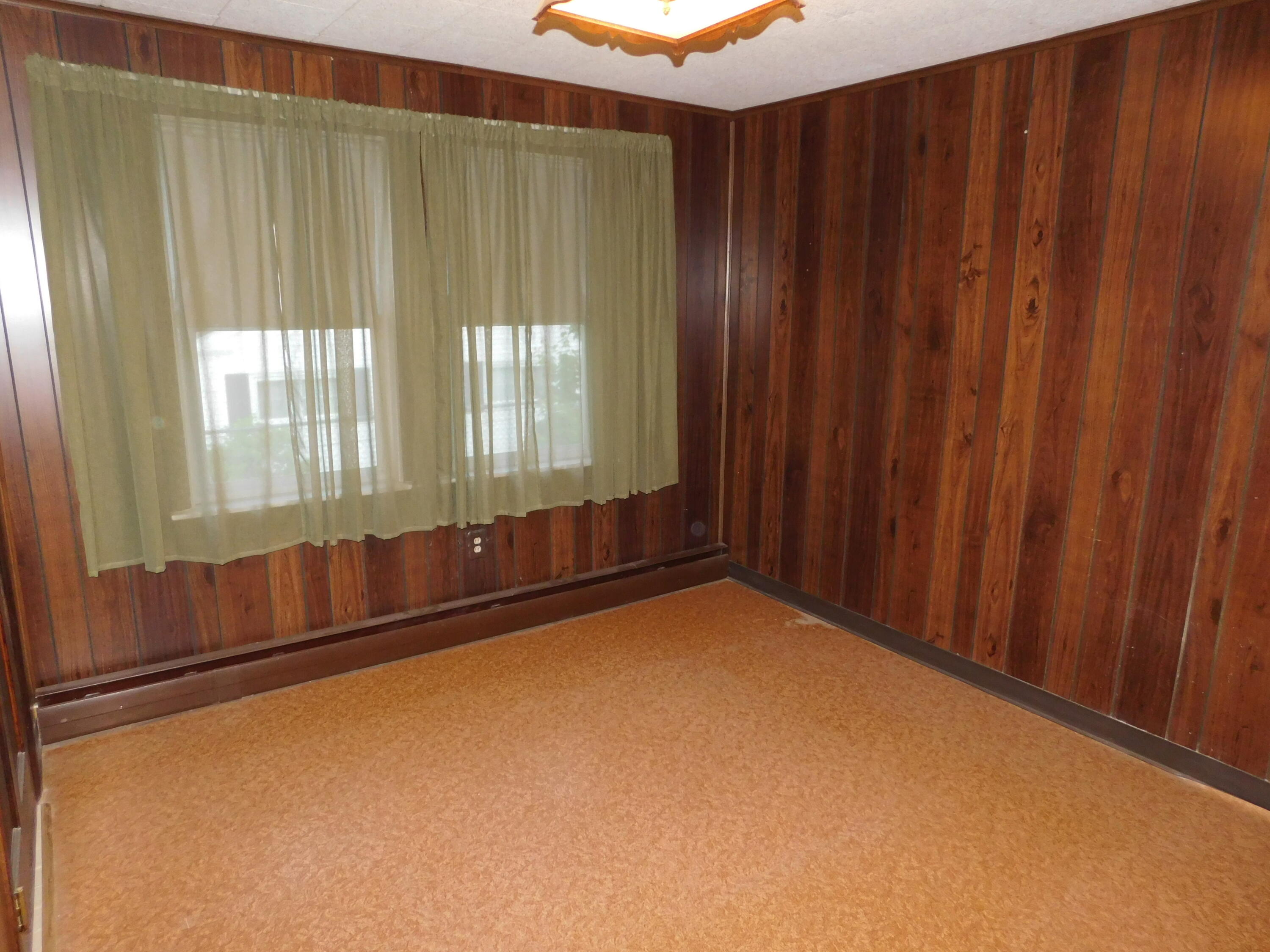 103 Bill Street Bangor, ME 04401 - Photo 28 of 42 DSCN9162