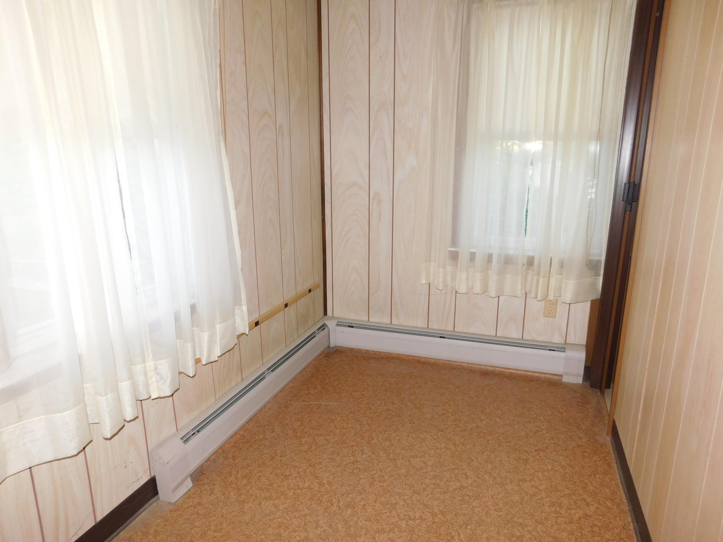 103 Bill Street Bangor, ME 04401 - Photo 29 of 42 DSCN9155