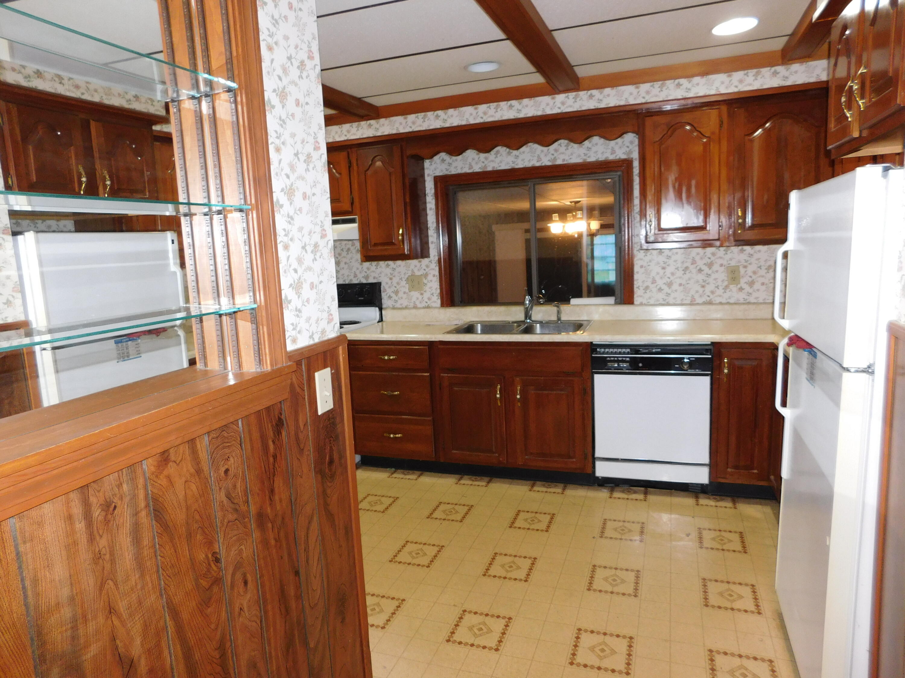 103 Bill Street Bangor, ME 04401 - Photo 10 of 42 DSCN9141