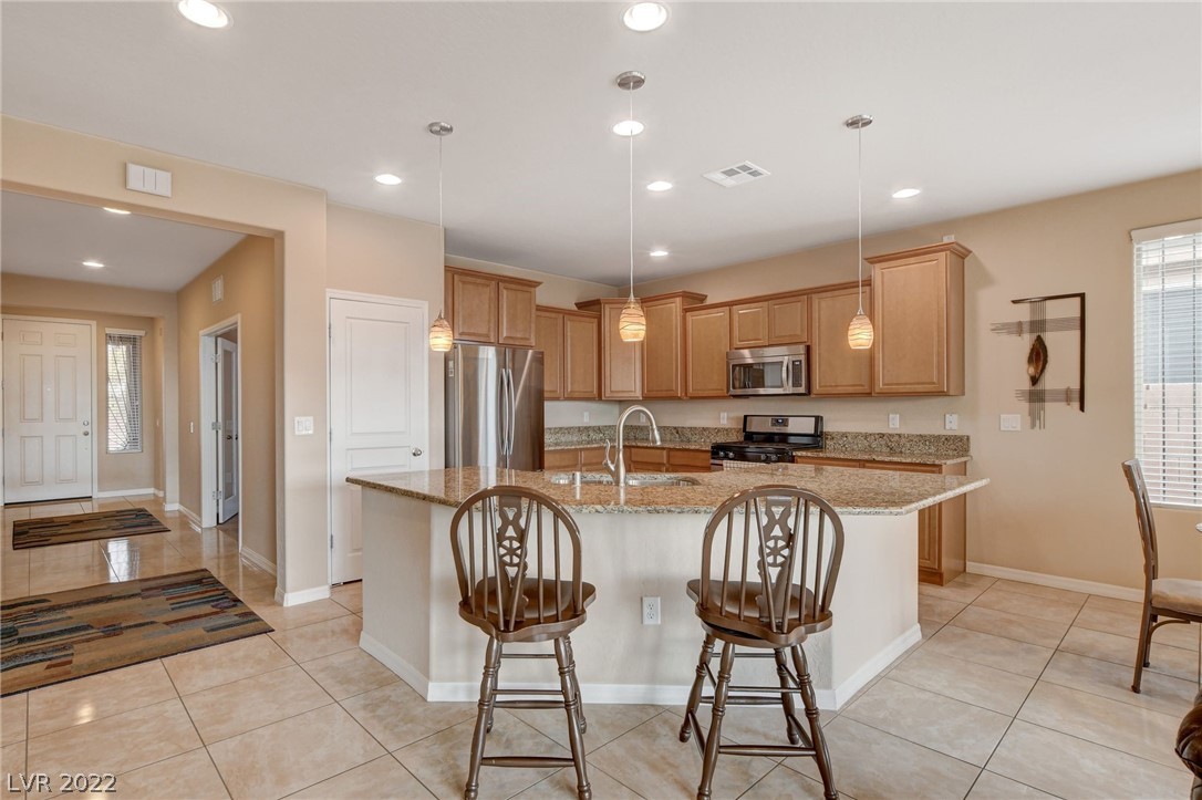 10318 Mopan Road Las Vegas, NV 89178 - Photo 9 of 42 Gallery Image 9