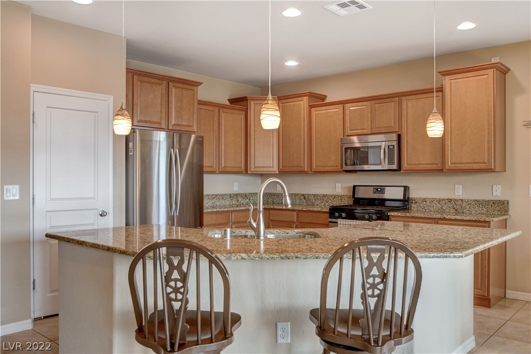 10318 Mopan Road Las Vegas, NV 89178 - Photo 10 of 42 Gallery Image 10