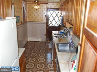 228 Ashby Road Upper Darby, PA 19082 - Photo 6 of 11 Kitchen