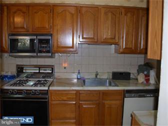 228 Ashby Road Upper Darby, PA 19082 - Photo 7 of 11 Kitchen