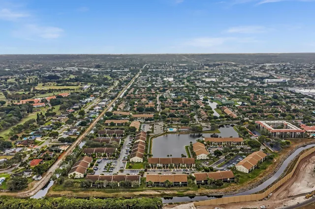 $159,000 | 3529 Englewood Drive, Unit 321, Lake Worth, FL 33467