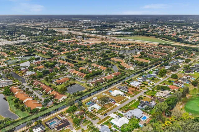 $159,000 | 3529 Englewood Drive, Unit 321, Lake Worth, FL 33467