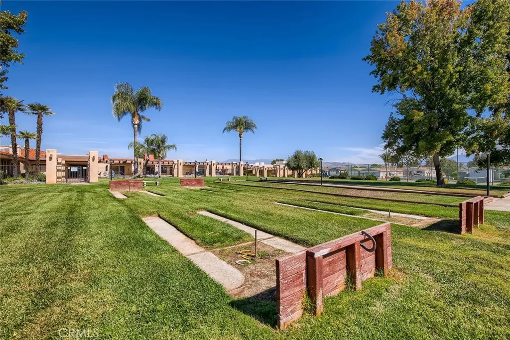 27250 Murrieta Road, Unit 304 Menifee, CA 92586 - Photo 27 of 29 Horseshoes