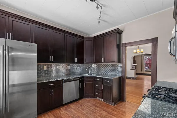 $130,000 | 4925 Schollmeyer Avenue, St. Louis, MO 63109