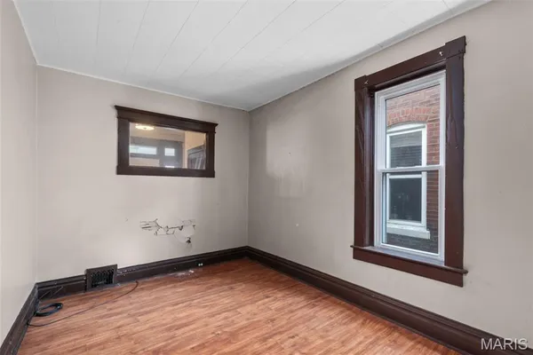$130,000 | 4925 Schollmeyer Avenue, St. Louis, MO 63109