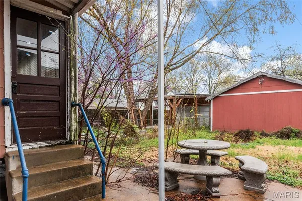 $130,000 | 4925 Schollmeyer Avenue, St. Louis, MO 63109