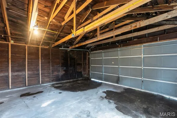 $130,000 | 4925 Schollmeyer Avenue, St. Louis, MO 63109