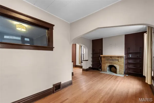 $130,000 | 4925 Schollmeyer Avenue, St. Louis, MO 63109
