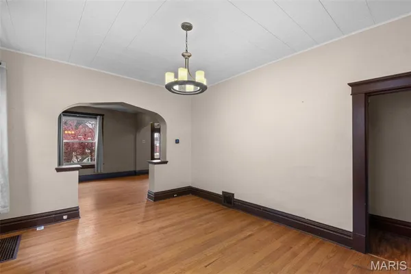 $130,000 | 4925 Schollmeyer Avenue, St. Louis, MO 63109