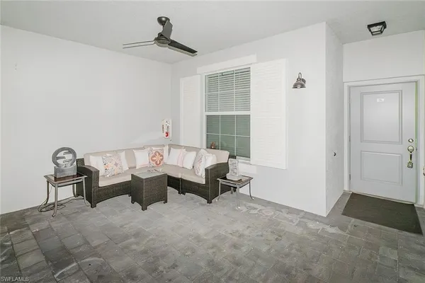 $5,995 | 6082 National Blvd Avenue, Unit 115, Immokalee, FL 34142