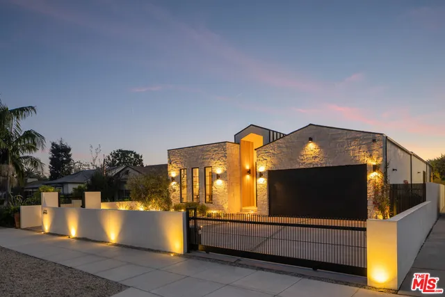 $3,995,000 | 4029 East Boulevard, Los Angeles, CA 90066