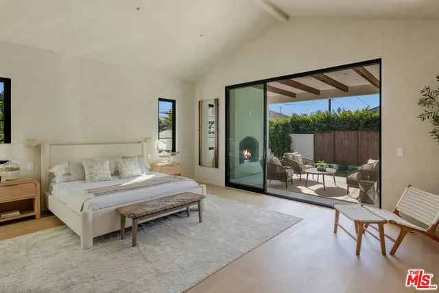 $3,995,000 | 4029 East Boulevard, Los Angeles, CA 90066