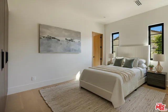 $3,995,000 | 4029 East Boulevard, Los Angeles, CA 90066