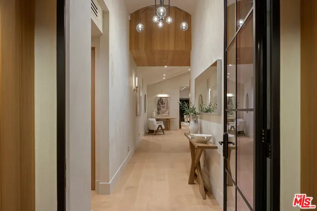 $3,995,000 | 4029 East Boulevard, Los Angeles, CA 90066