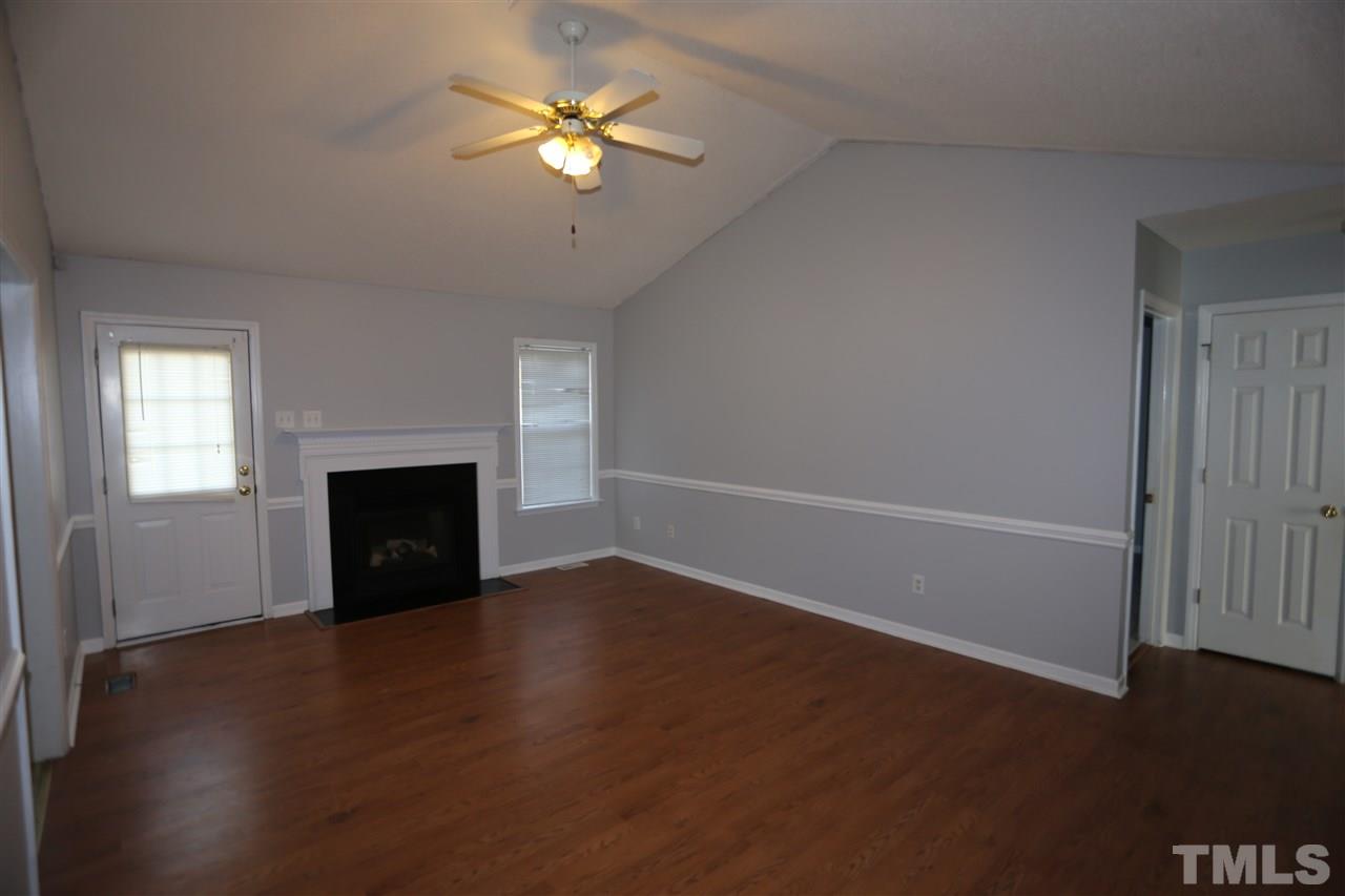 1105 Smith Road Smithfield, NC 27577 - Photo 9 of 19 Gallery Image 9