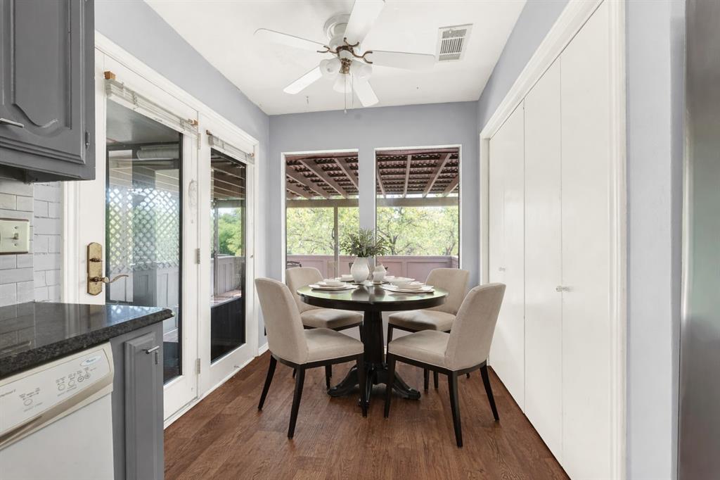 8344 Old Moss Road Dallas, TX 75231 - Photo 9 of 23 Breakfast Nook - virtually staged