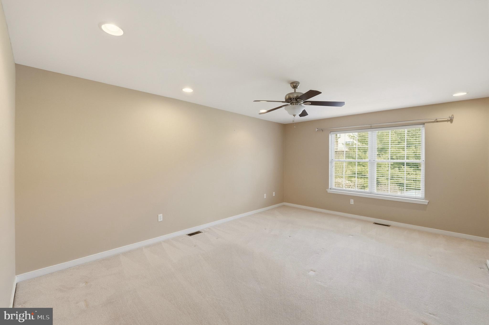 2493 Thistle Road Macungie, PA 18062 - Photo 34 of 38 Primary Bedroom
