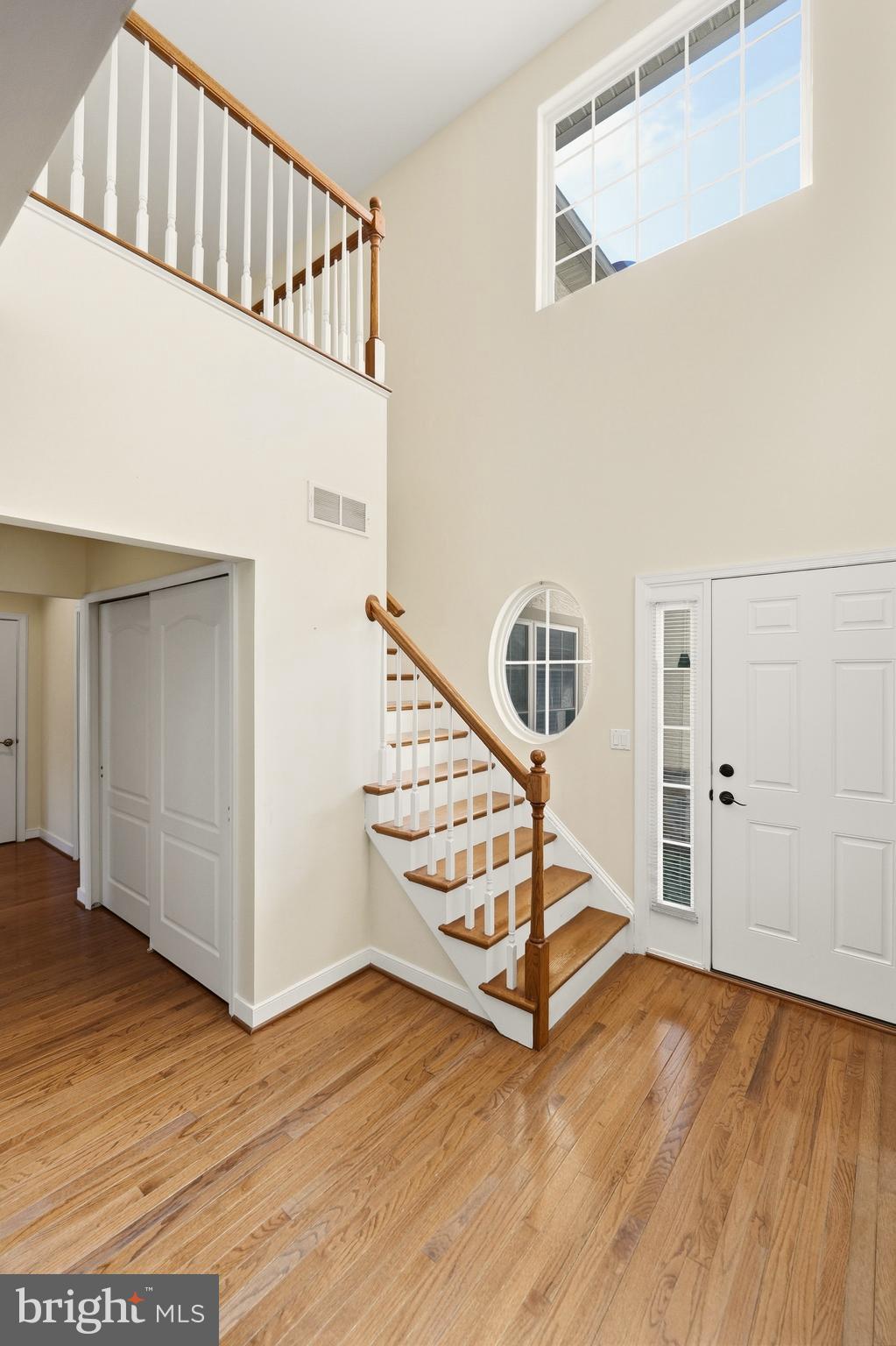 2493 Thistle Road Macungie, PA 18062 - Photo 5 of 38 Inviting Foyer