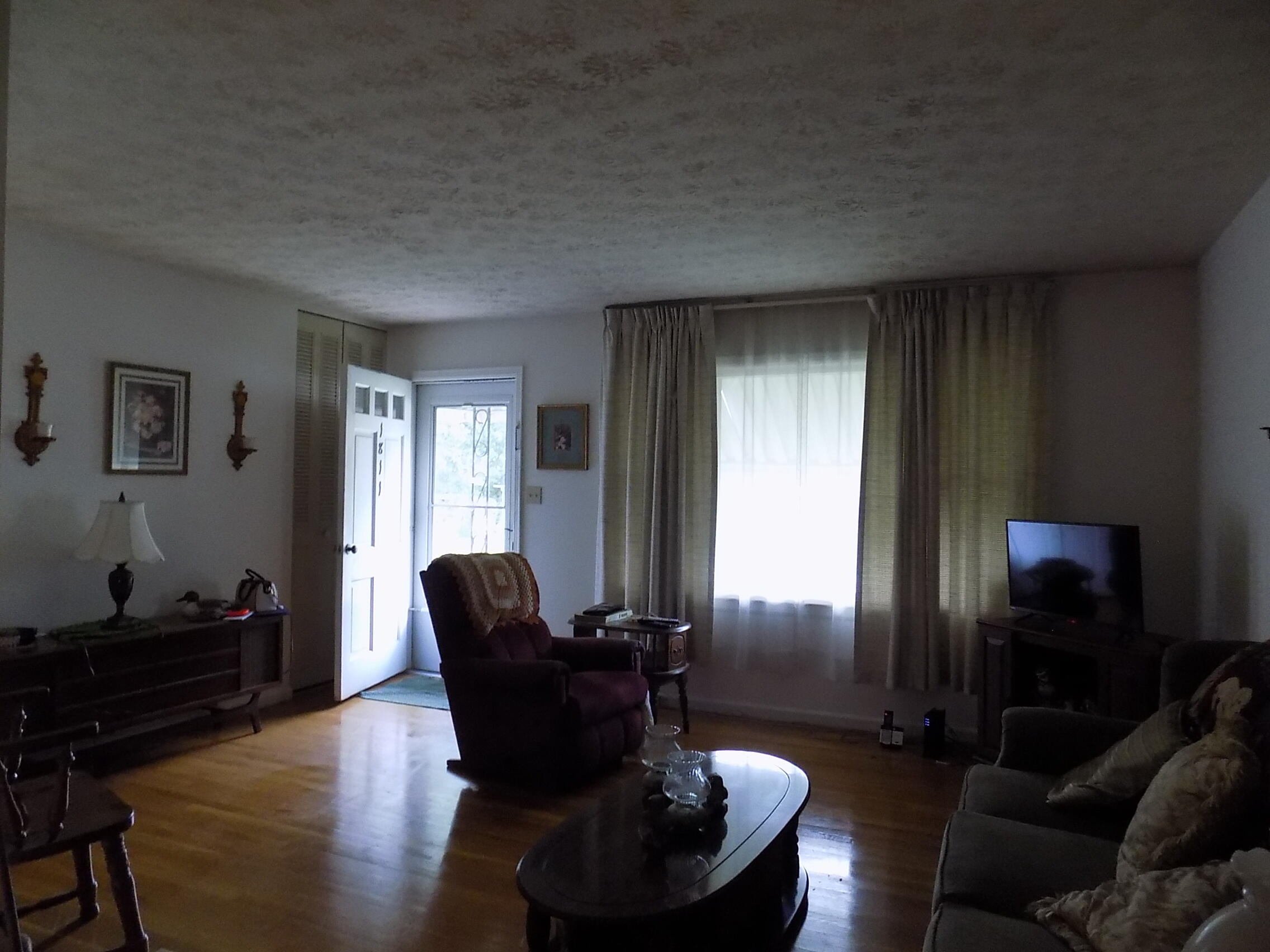 1811 Raleigh Road Lexington, KY 40505 - Photo 24 of 30 DSCN1548