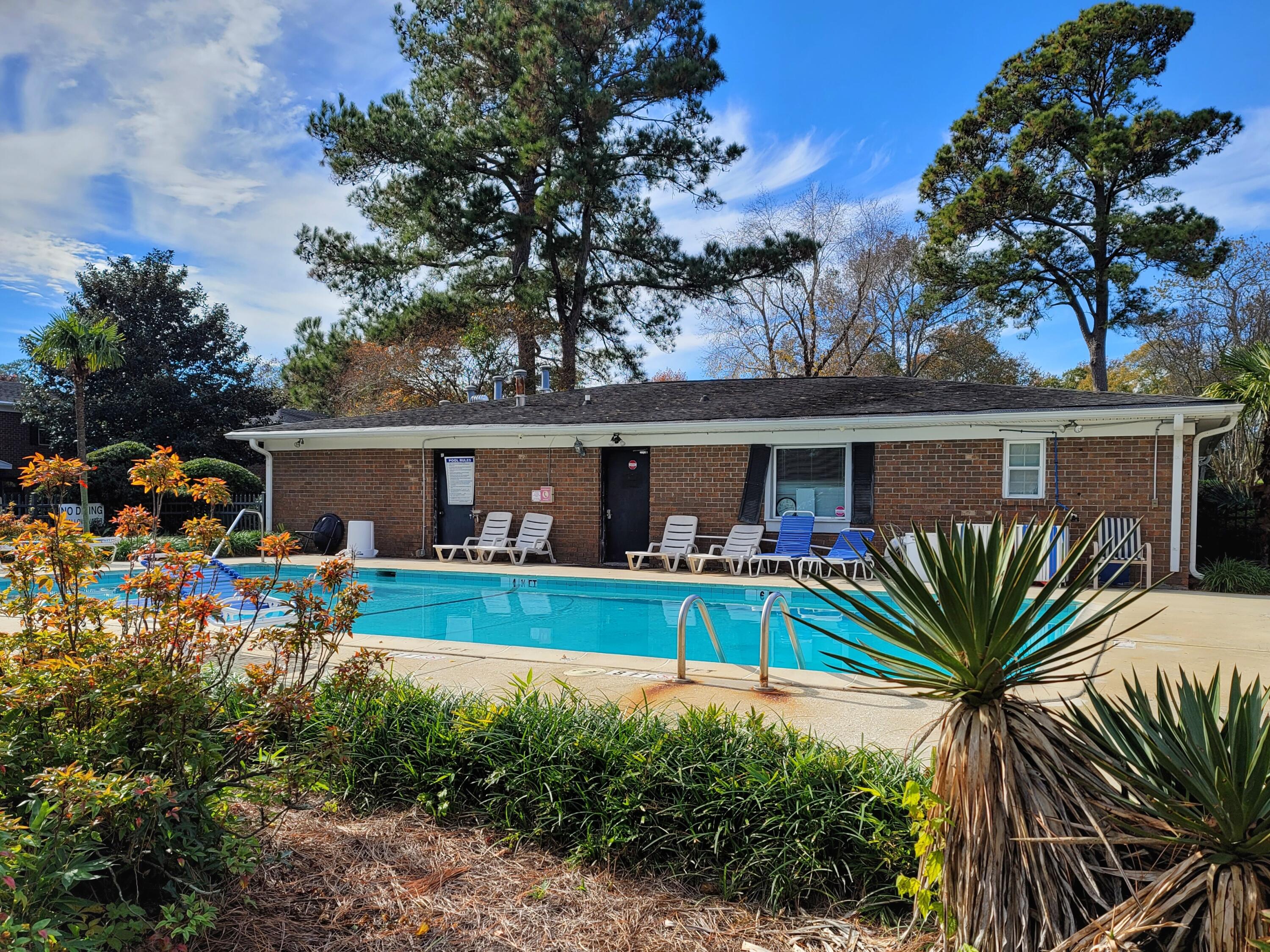 21 Rivers Point Row, Unit 18D Charleston, SC 29412 - Photo 12 of 17 21 Rivers Point Row - 18D
