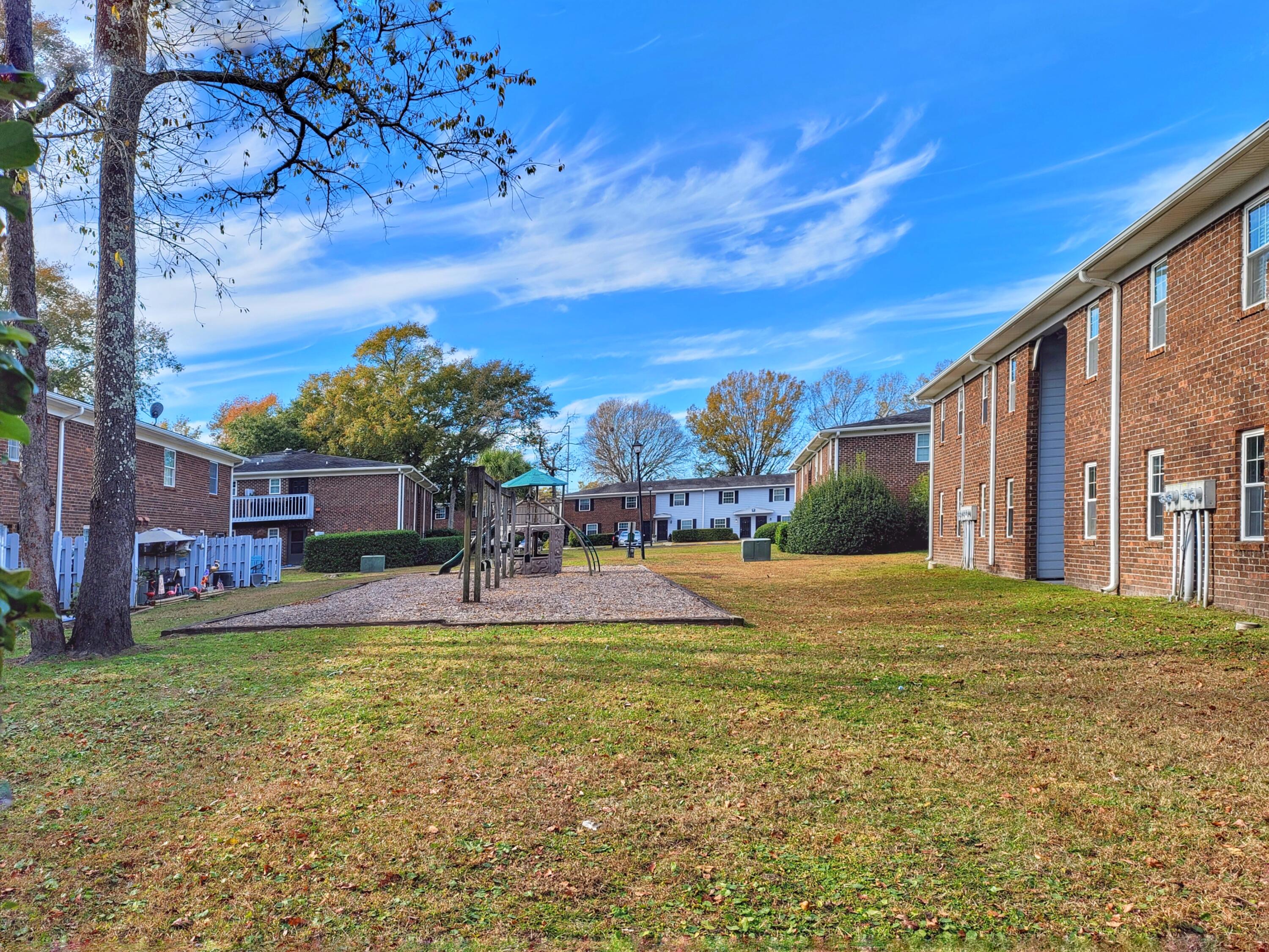 21 Rivers Point Row, Unit 18D Charleston, SC 29412 - Photo 14 of 17 21 Rivers Point Row - 18D