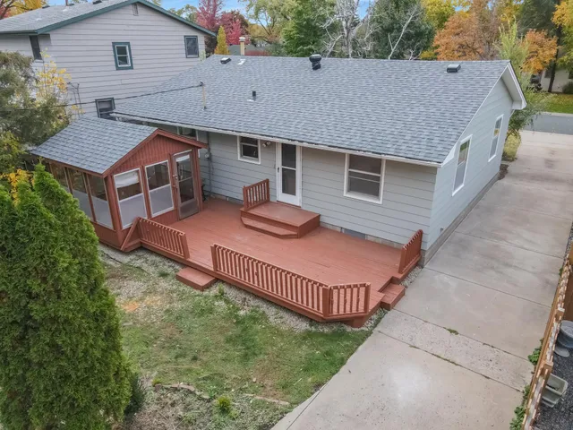 $309,900 | 837 Adams Street, Anoka, MN 55303