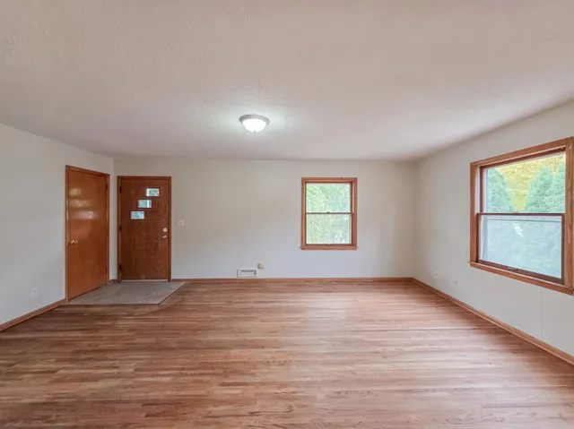 $309,900 | 837 Adams Street, Anoka, MN 55303