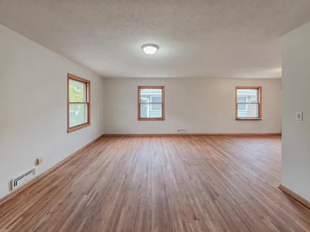 $309,900 | 837 Adams Street, Anoka, MN 55303