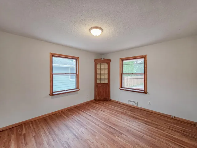 $309,900 | 837 Adams Street, Anoka, MN 55303