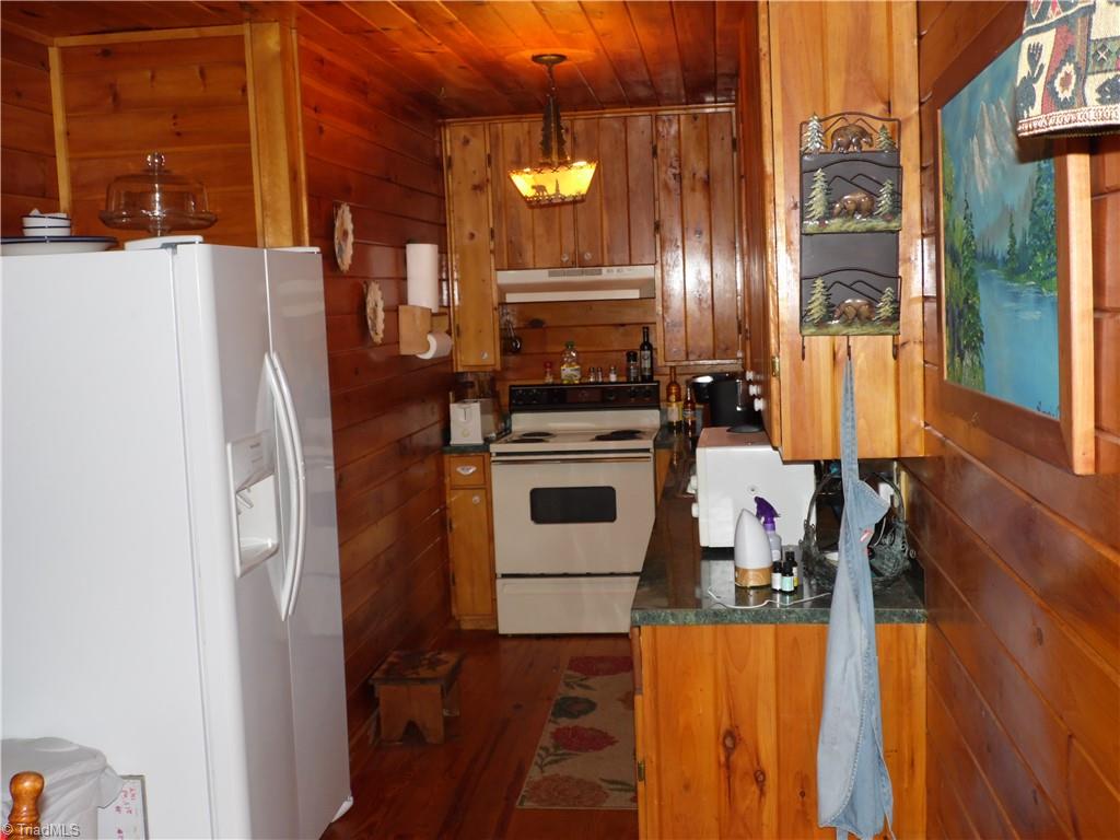 364 Deer Ridge Lane Sparta, NC 28675 - Photo 15 of 43 Gallery Image 15