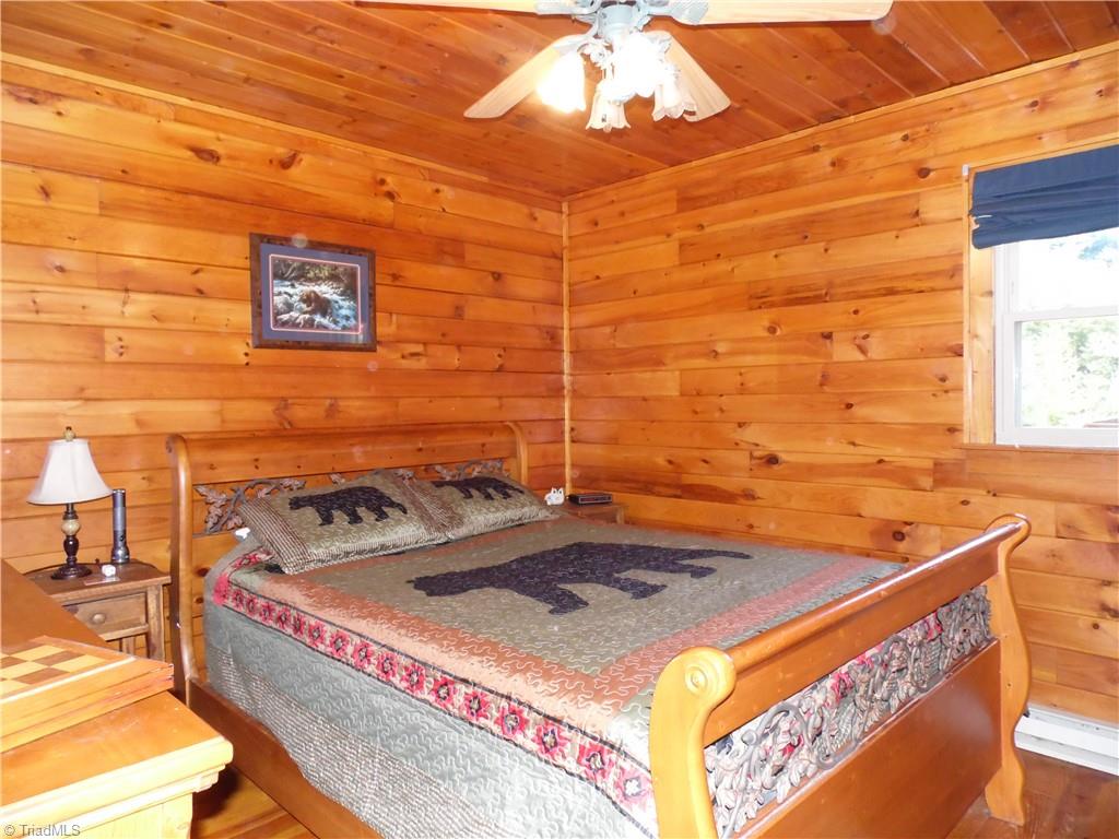 364 Deer Ridge Lane Sparta, NC 28675 - Photo 18 of 43 Gallery Image 18