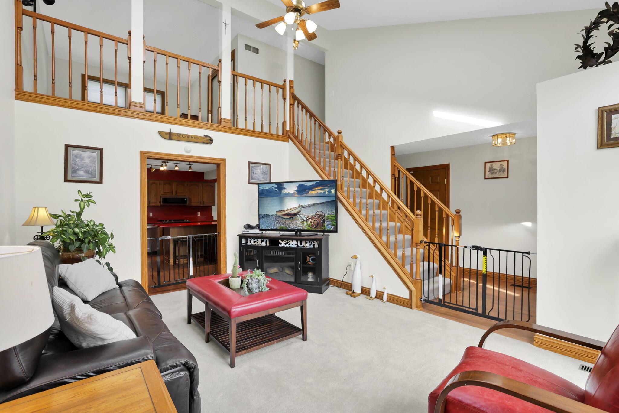1368 Coonpath Road Northwest Lancaster, OH 43130 - Photo 9 of 43 14-web-or-mls-939A1699