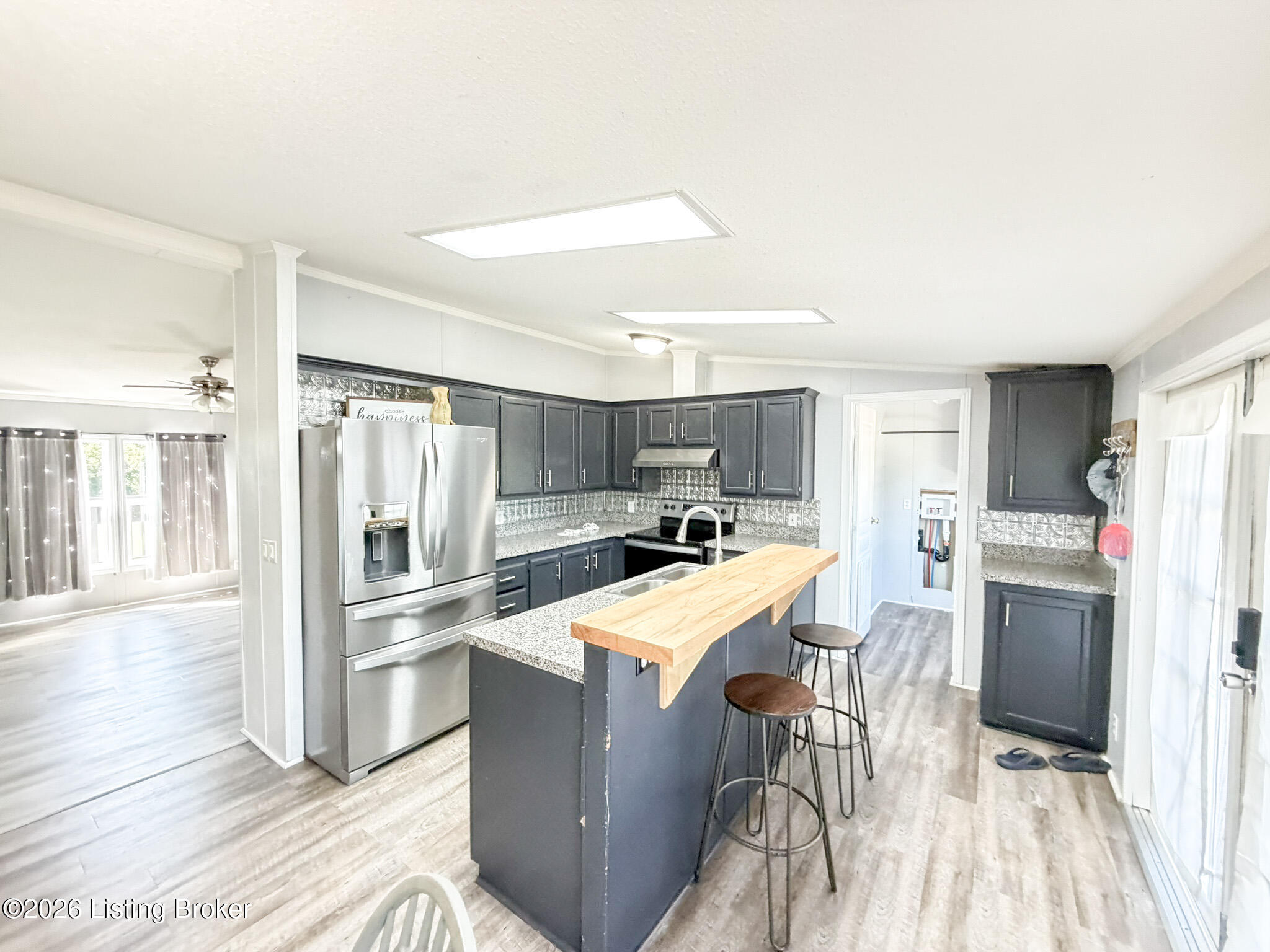 800 McCormack Road Waddy, KY 40076 - Photo 11 of 47 Kitchen