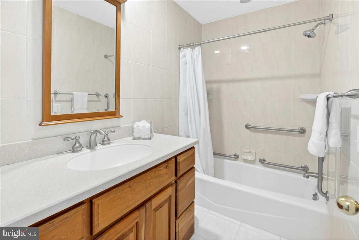 28 Baldwin Street Pennington, NJ 08534 - Photo 33 of 50