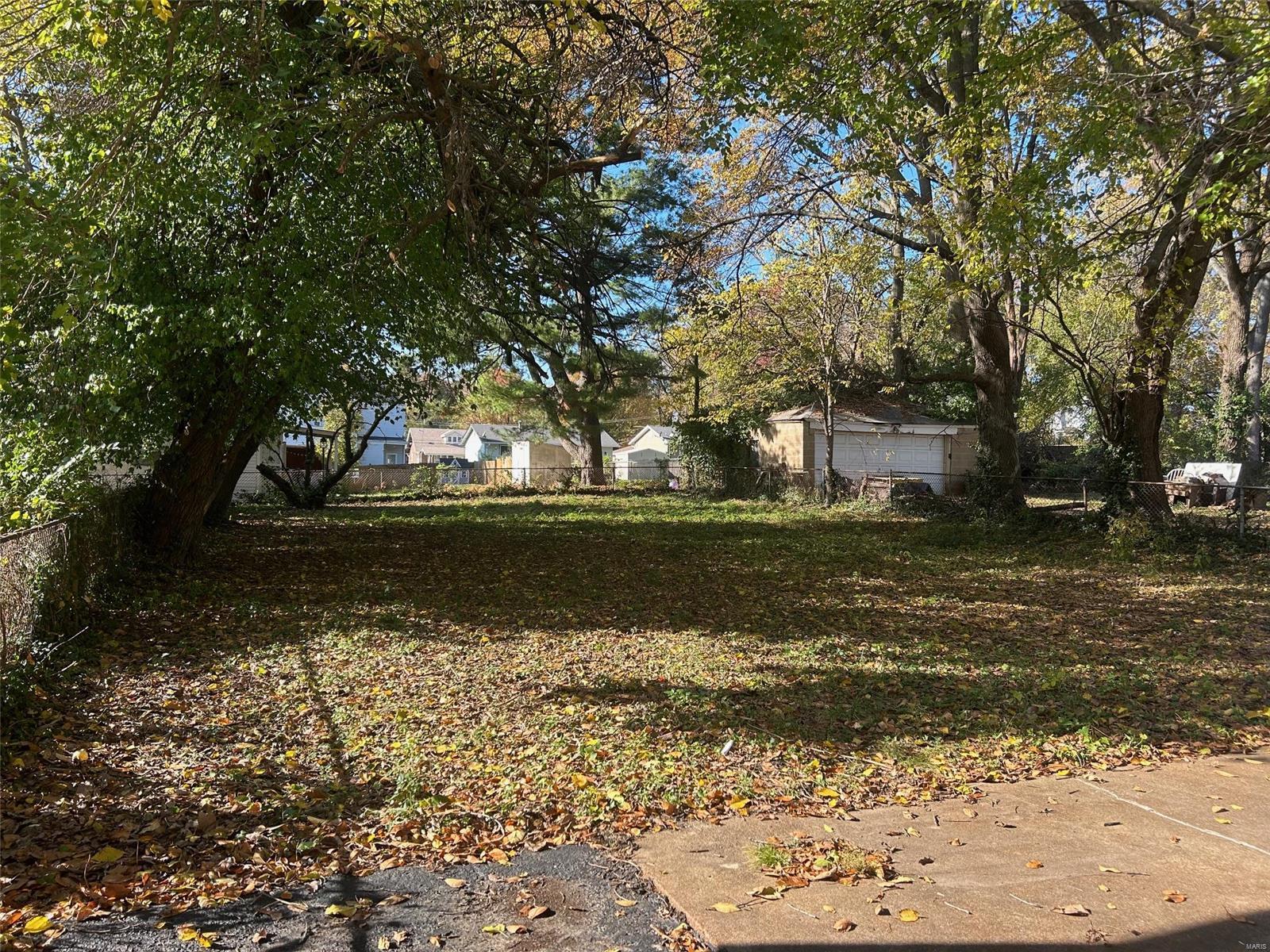 2903 Ridgeway Avenue St. Louis, MO 63114 - Photo 5 of 9 Gallery Image 5