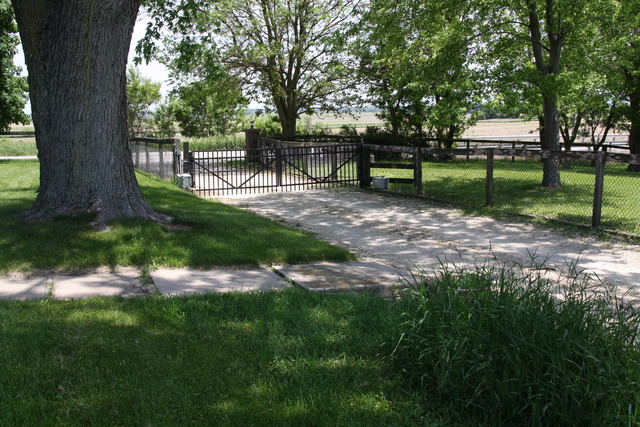 47 12n204 Il Route Hampshire, IL 60140 - Photo 3 of 25 a view of park with bench and trees