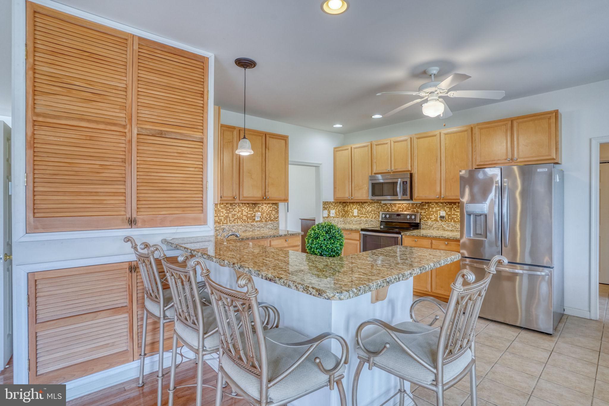 36 Kenmare Way Rehoboth Beach, DE 19971 - Photo 3 of 62 Eat-in kitchen bar