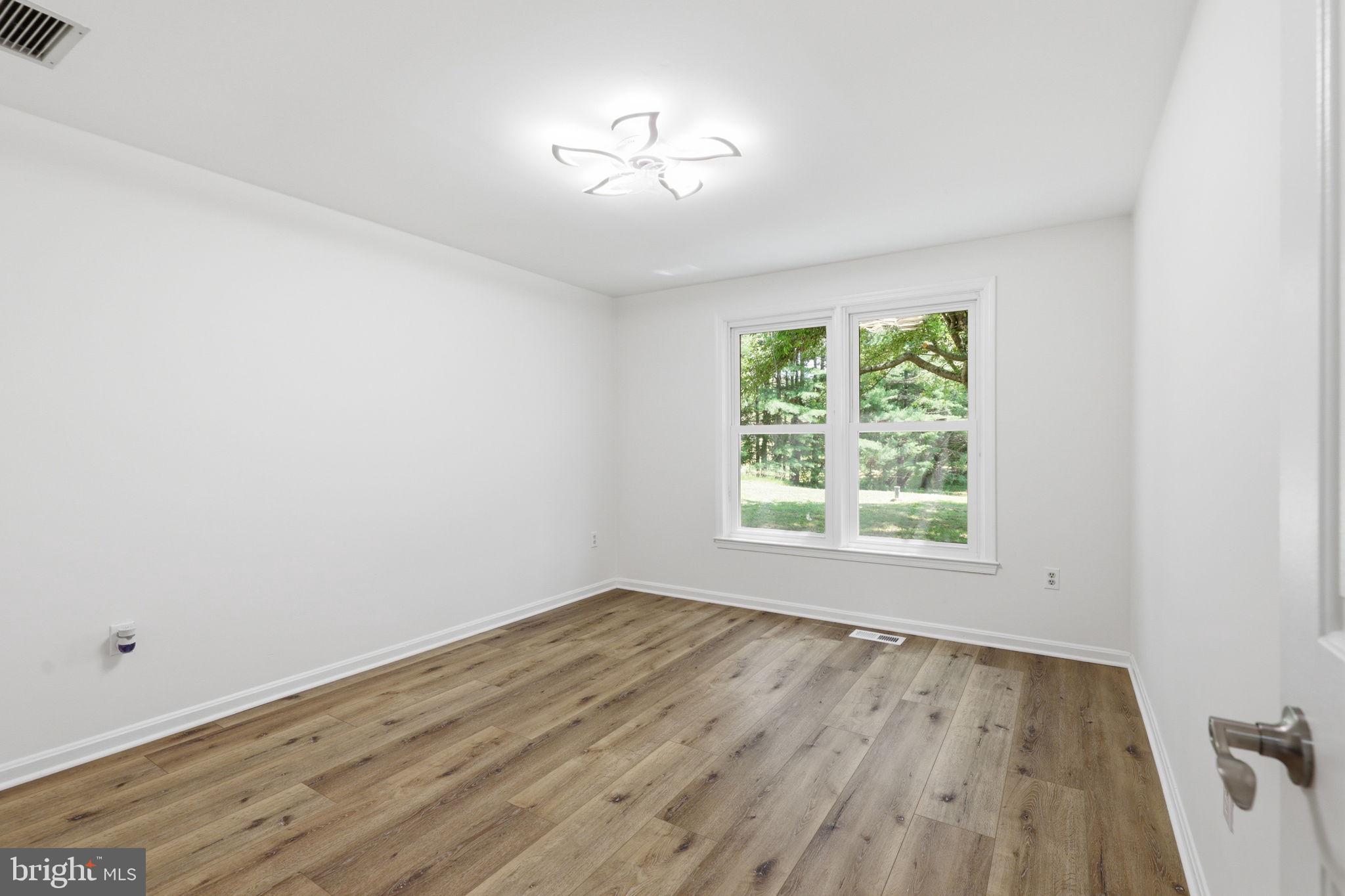 1411 Brighton Dam Road Brookeville, MD 20833 - Photo 21 of 67