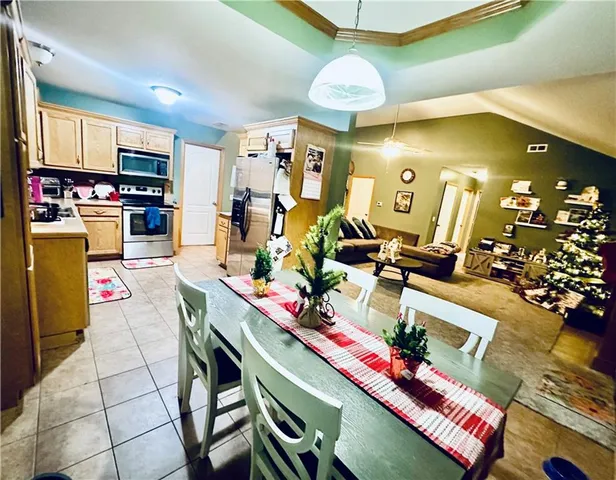 $285,000 | 307 Division Street, Knob Noster, MO 65336